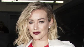 Hilary Duff: Επιβεβαίωσε τη σχέση της με μία φωτογραφία στα social media