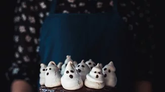 Bloggers του κόσμου: Γιορτάζουμε το Halloween με τα κορίτσια του Oh My Deer blog