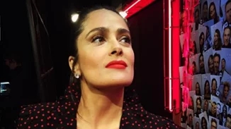 Salma Hayek: Το super sexy εξώφυλλο για το GQ Mexico