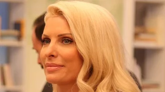 Ελένη Μενεγάκη: Στα παρασκήνια της πρεμιέρας