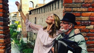 Τζένη Μπαλατσινού: Δες πώς ήταν στην παιδική της ηλικία