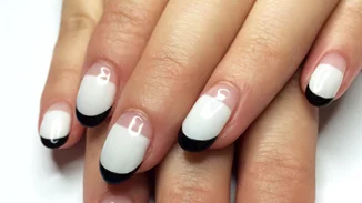 Τα πιο hot χειμερινά σχέδια για νύχια και τα βερνίκια να τα πετύχεις