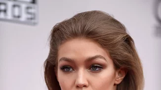 AMAS 2016: Ήταν αυτό το πιο βαρετό beaut-ο red carpet;