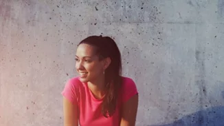 Πώς θα κάψω πιο γρήγορα θερμίδες; H γυμνάστρια μας δίνει 6 έξυπνους εναλλακτικούς τρόπους που καίνε λίπος