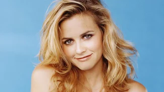 Alicia Silverstone: Ποζάρει γυμνή για την καμπάνια της PETA