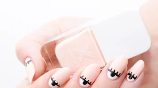 #maniMonday: Τι να κάνεις για μην δείχνουν βαρετά τα nude νύχια σου