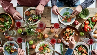 Τι είναι η χορτοφαγία και ποια τα οφέλη του να γίνεις vegetarian;
