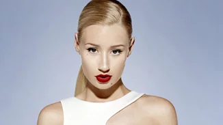 Iggy Azalea: Ευχαριστεί δημόσια τον πλαστικό χειρουργό της!
