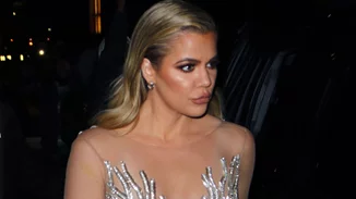 Khloe Kardashian: Εντυπωσίασε με το διαφανές της φόρεμα!