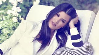 Kourtney Kardashian: Δες την χωρίς ίχνος μακιγιάζ στο κρεβάτι της!