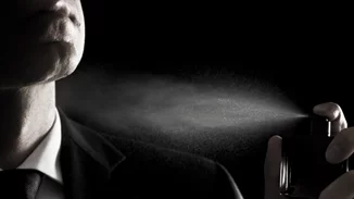 Πες μας την ηλικία του συντρόφου σου να σου πούμε ποιο άρωμα να του πάρεις