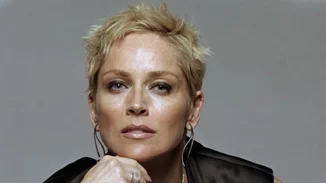Sharon Stone: Ξέσπασε σε κλάματα με το γράμμα βιασμού που διάβασε