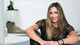 Ελένη Πετρουλάκη: Μας δείχνει το γιορτινό της τραπέζι