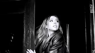 Alexis Rein: Μας δείχνει... μια άλλη όψη του μπαλέτου!