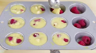 Φτιάξε μάφιν χωρίς αλεύρι, χωρίς ζάχαρη και με μόνο τρία υλικά!