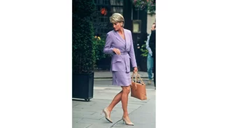 Τρία σπάνια φορέματα της πριγκίπισσας Diana πωλούνται σε δημοπρασία