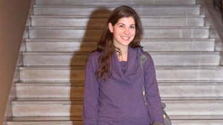 Ηρώ Μπέζου: Ακολουθεί τα βήματα των γονιών της