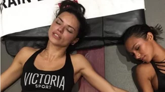 Οι 5 top ασκήσεις της Αντριάνα Λίμα για τέλειο σώμα όλο το χρόνο