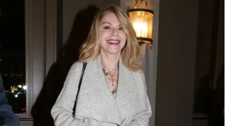 Έλλη Στάη: Πιο κλασάτη από ποτέ σε έξοδο με τον σύντροφό της