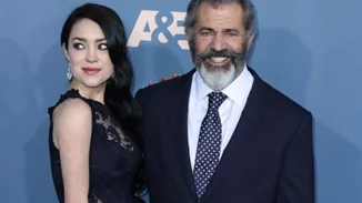 Mel Gibson: Περιμένει το 9ο παιδί του!