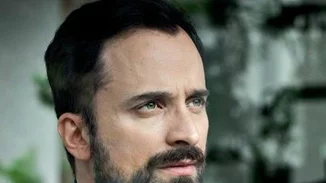 Γιώργος Λιανός: Η συνεργασία με την Ελένη Μενεγάκη & ο τρόπος που ξεπέρασε τις κρίσεις στον γάμο του