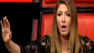 Έλενα Παπαρίζου: Το σοκ της μόλις αντίκρισε ποιος ήταν στη σκηνή του The Voice