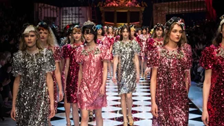 Party Catwalk: 20 outfits για τα πάρτι της σεζόν με έμπνευση από τις διεθνείς πασαρέλες