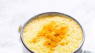 #TurmericLatte: Ο κουρκουμάς με γάλα είναι hot trend (φτιάξτο!)