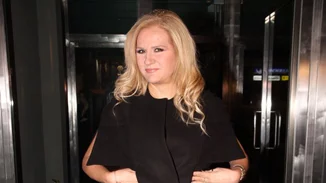 Μπέσυ Μάλφα: «Στο σπίτι μας δεν πέφτει ποτέ ...παντόφλα»