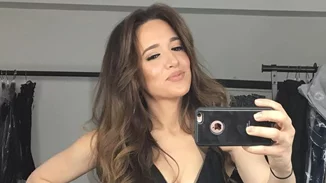 Καλομοίρα: Δες την εντυπωσιακή τούρτα που της ετοίμασαν τα παιδιά της