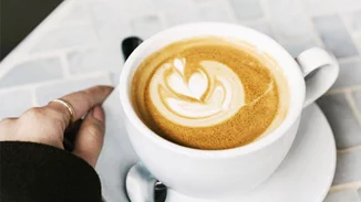 Κάνοντας αυτό ΚΑΘΕ πρωί δεν θα γεράσεις ποτέ(;)