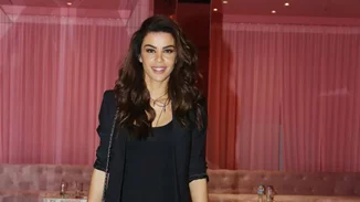 Ειρήνη Παπαδοπούλου: Ανεβαίνει τα σκαλιά της εκκλησίας