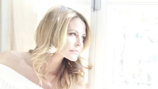 Τζένη Μπαλατσινού - Βασίλης Κικίλιας: Τρυφερές αγκαλιές στο Κολωνάκι