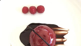 Ξενοδοχείο ΤΙΤΑΝΙΑ: Απολαμβάνουμε τις «γλυκές» μέρες!