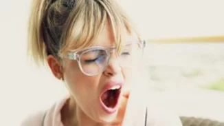 Τι να φάω το βράδυ για καλύτερο ύπνο (και σώμα);