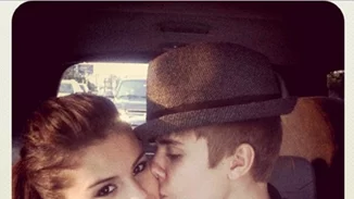 Justin Bieber: Η απίστευτη σπόντα του για τη σχέση Selena Gomez - The Weeknd