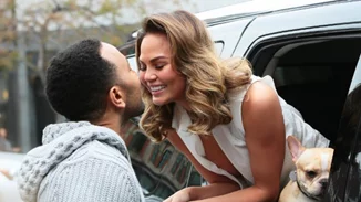 Chrissy Teigen-John Legend | Δες το μοντέρνο σπίτι που αγόρασαν από τη Rihanna