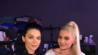 Kendall & Kylie Jenner: Οι αντιδράσεις που προκάλεσε η νέα σειρά ρούχων τους