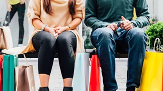 Ζήλεια: Μήπως είναι ο λόγος που ψωνίζεις τόσο;