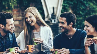 Οι συμβουλές 17 ψυχολόγων για να είσαι πάντα αισιόδοξη