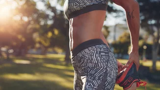 Θέλεις γράμμωση στην κοιλιά; Κάνε αυτές τις ασκήσεις