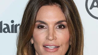 Cindy Crawford: Πιο όμορφη από ποτέ!