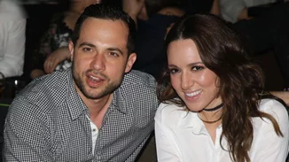 Καλομοίρα: Βραδινή έξοδος στα μπουζούκια με τον σύζυγό της