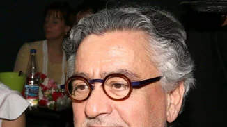 Νίκος Γαλανός: Η σπάνια δημόσια έξοδός του με την κατά 30 χρόνια νεότερη σύντροφό του