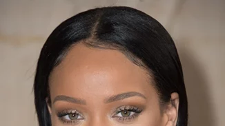 Ιδέες για άκρως θηλυκά beauty looks για το ραντεβού του Αγίου Βαλεντίνου