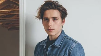 Brooklyn Beckham: Η ανάρτηση που επιβεβαιώνει την επανασύνδεση με την πρώην σύντροφό του