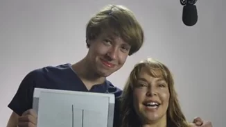 Πόσο θα βαθμολογούσες τις επιτυχίες σου - και πόσο οι άνθρωποι που σε αγαπούν;