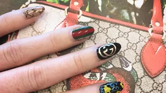 Η νέα τάση στα νύχια δεν είναι αυτό ακριβώς που φαντάζεσαι