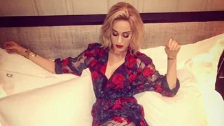 Katy Perry: Το ατύχημα στα Brit Awards 2017