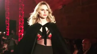 Έβελυν Καζαντζόγλου: Έκλεψε τις εντυπώσεις στο show της Intimissimi